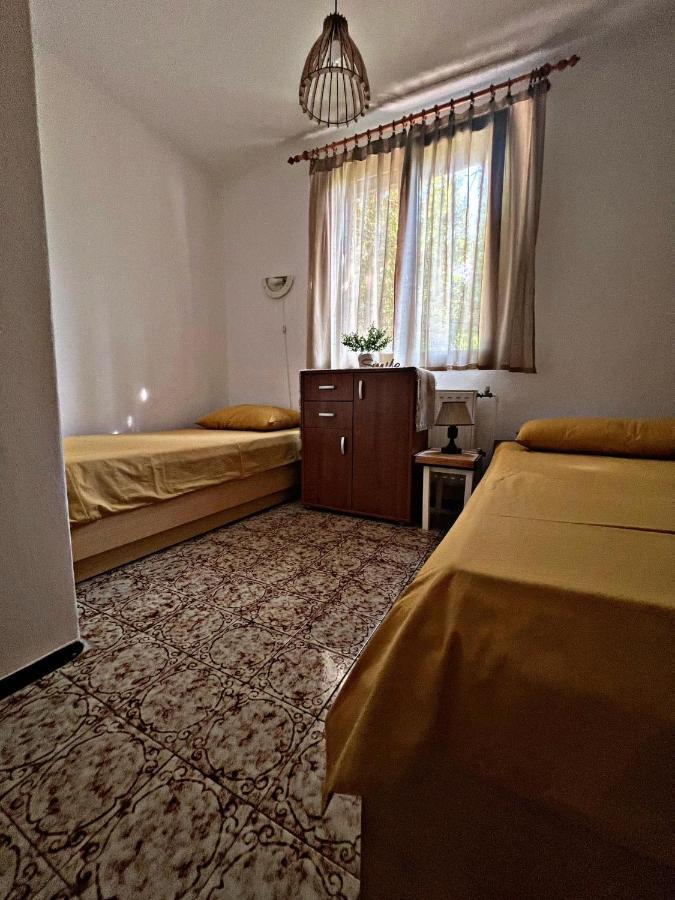 Apartment Villa Angelina, 70M From The Beach, Free Parking Novigrad Istria Exteriér fotografie
